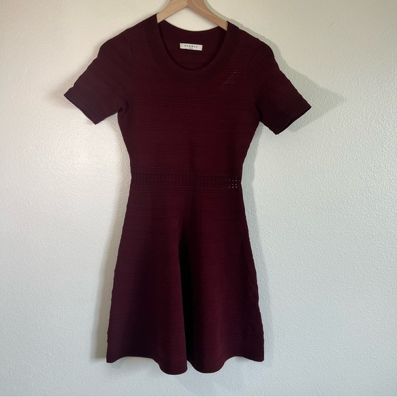 Sandro Red Short Sleeve Fit & Flare Dress 4 - Picture 1 of 7